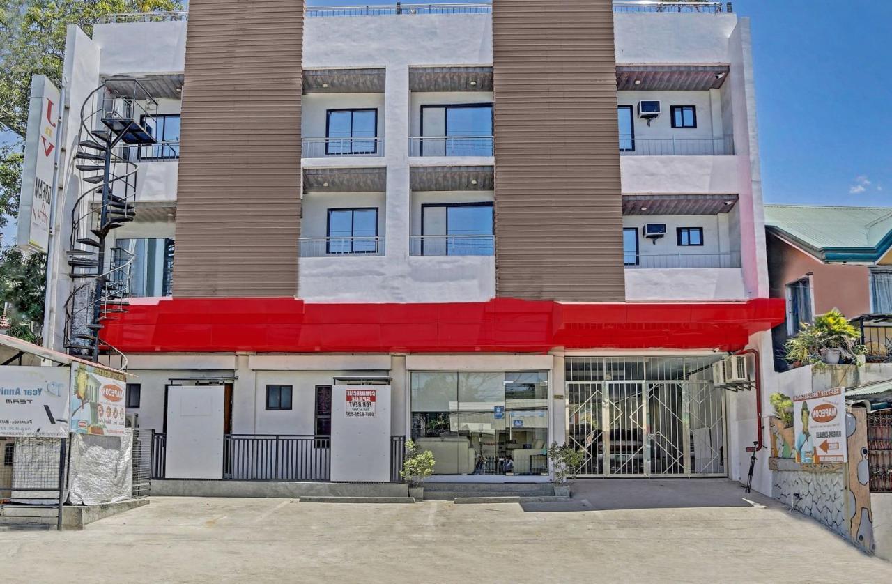 Oyo 869 Jnv Dream Hotel Subic Esterno foto